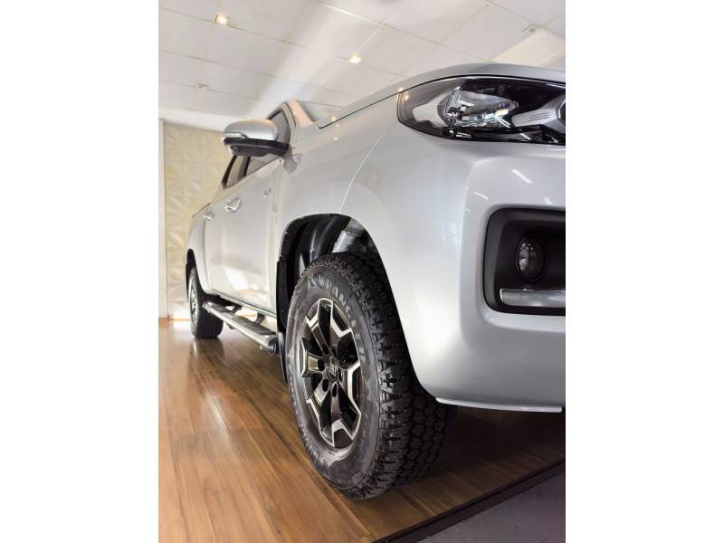 FIAT - TITANO - 2024/2025 - Cinza - R$ 198.900,00